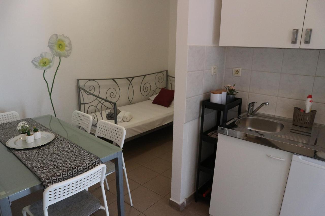 Apartments Joko Omiš Exterior foto